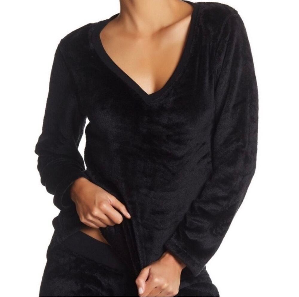 UGG Black DAISEY Top Women’s Plush Fleece V-Neck Small S Lounge Pullover #136